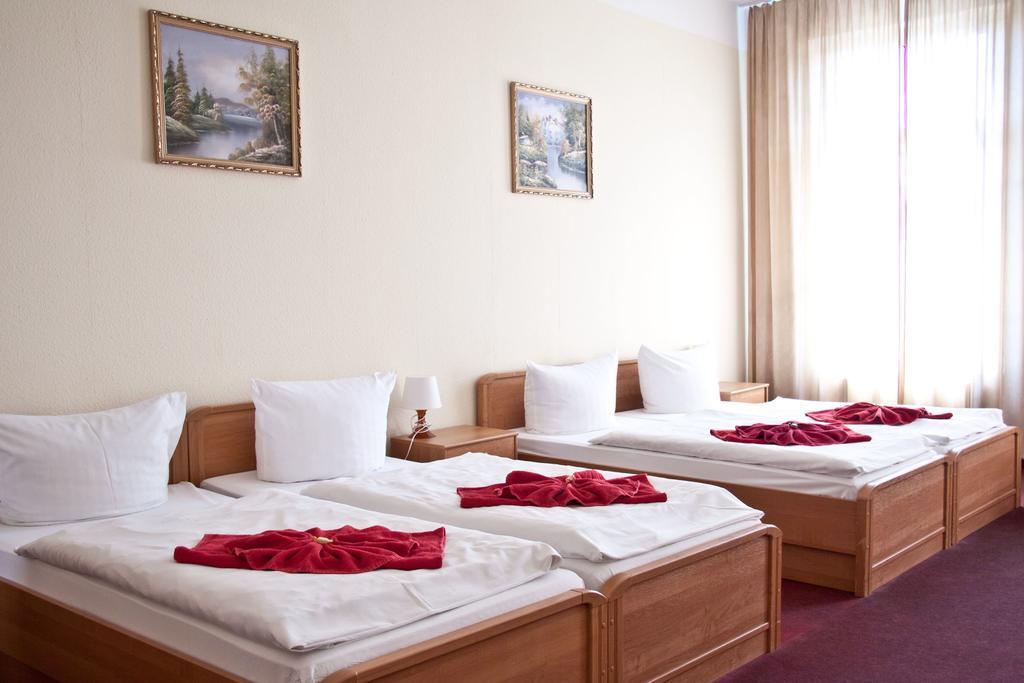 Hotel Ai Koenigshof Berlijn Kamer foto