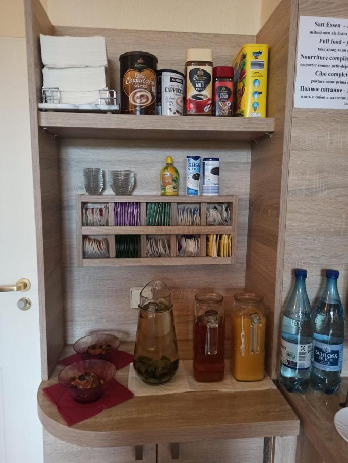 Hotel Ai Koenigshof Berlijn Buitenkant foto