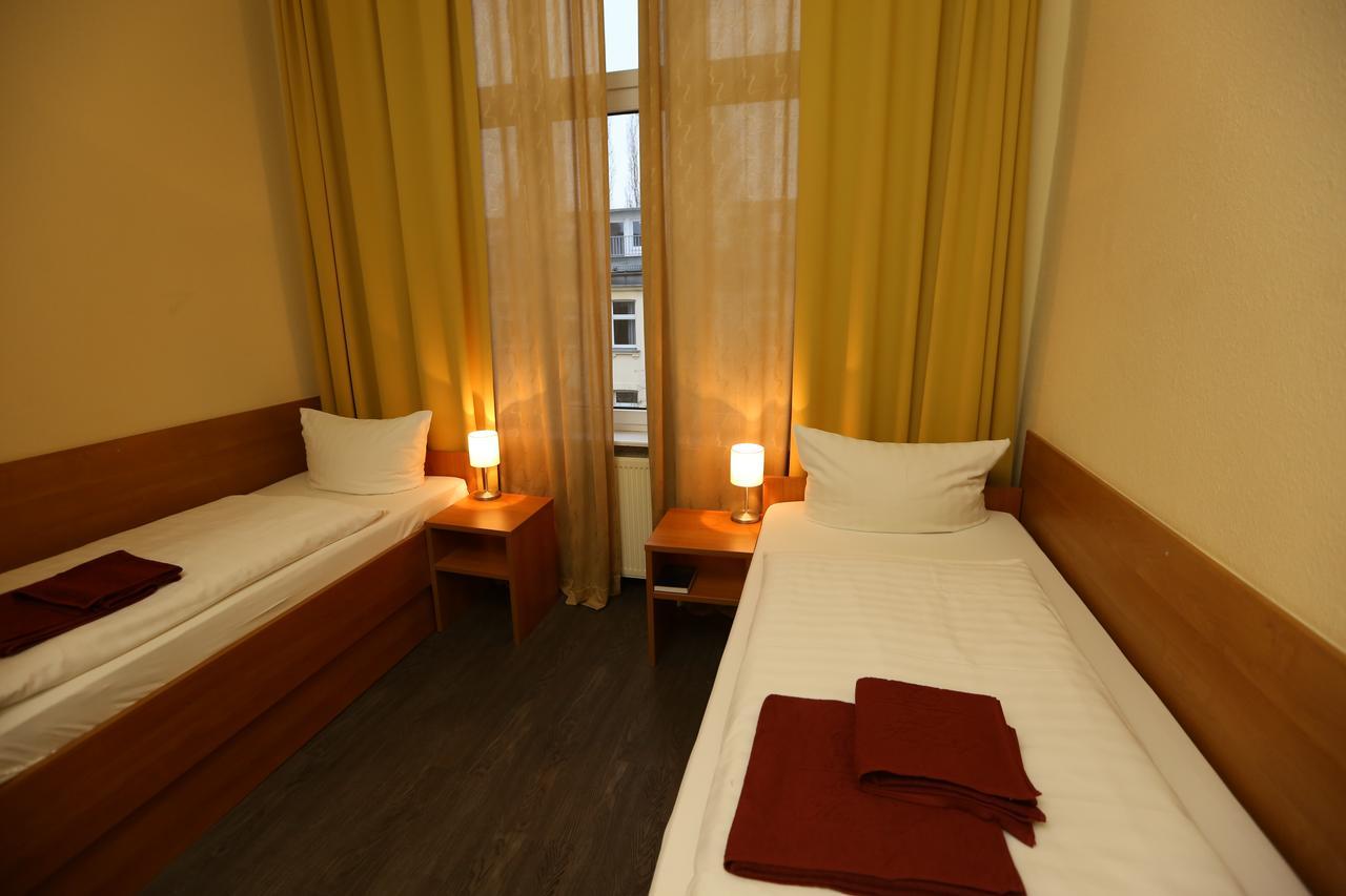 Hotel Ai Koenigshof Berlijn Buitenkant foto