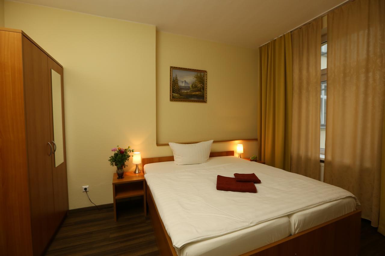 Hotel Ai Koenigshof Berlijn Buitenkant foto