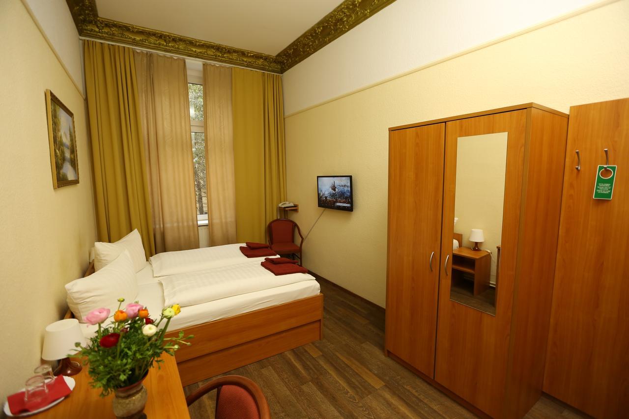 Hotel Ai Koenigshof Berlijn Buitenkant foto